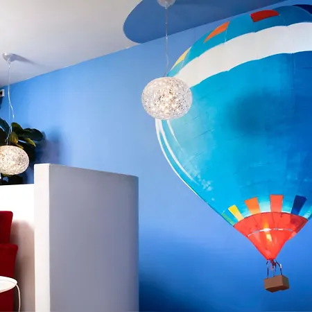 Hor Les Lumières Hotel 3*
