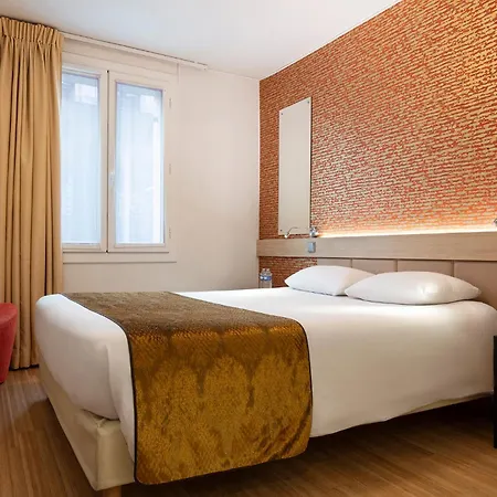 Hor Les Lumieres 3* Paris