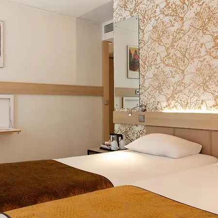 Hor Les Lumieres Hotel 3*