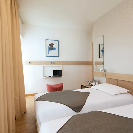 Hor Les Lumieres Hotel Paris