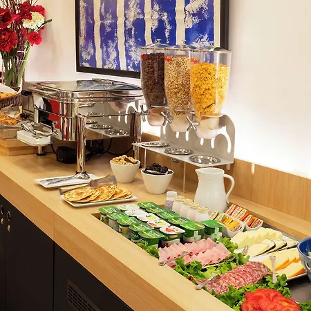 Hor Les Lumieres Hotel 3*
