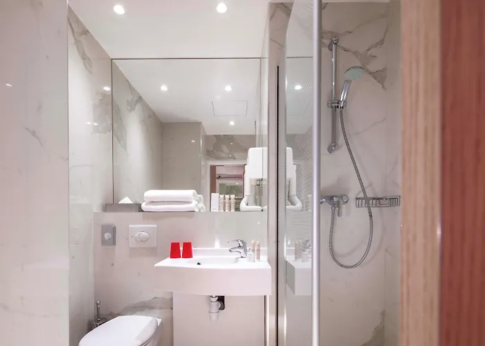 Hor Les Lumières Hotel